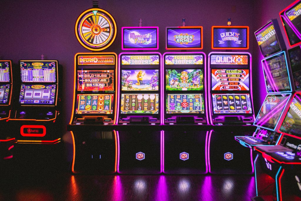 A _ W Enterprises Slot Show Room – Dylan Johnson Photography @giantclick-34